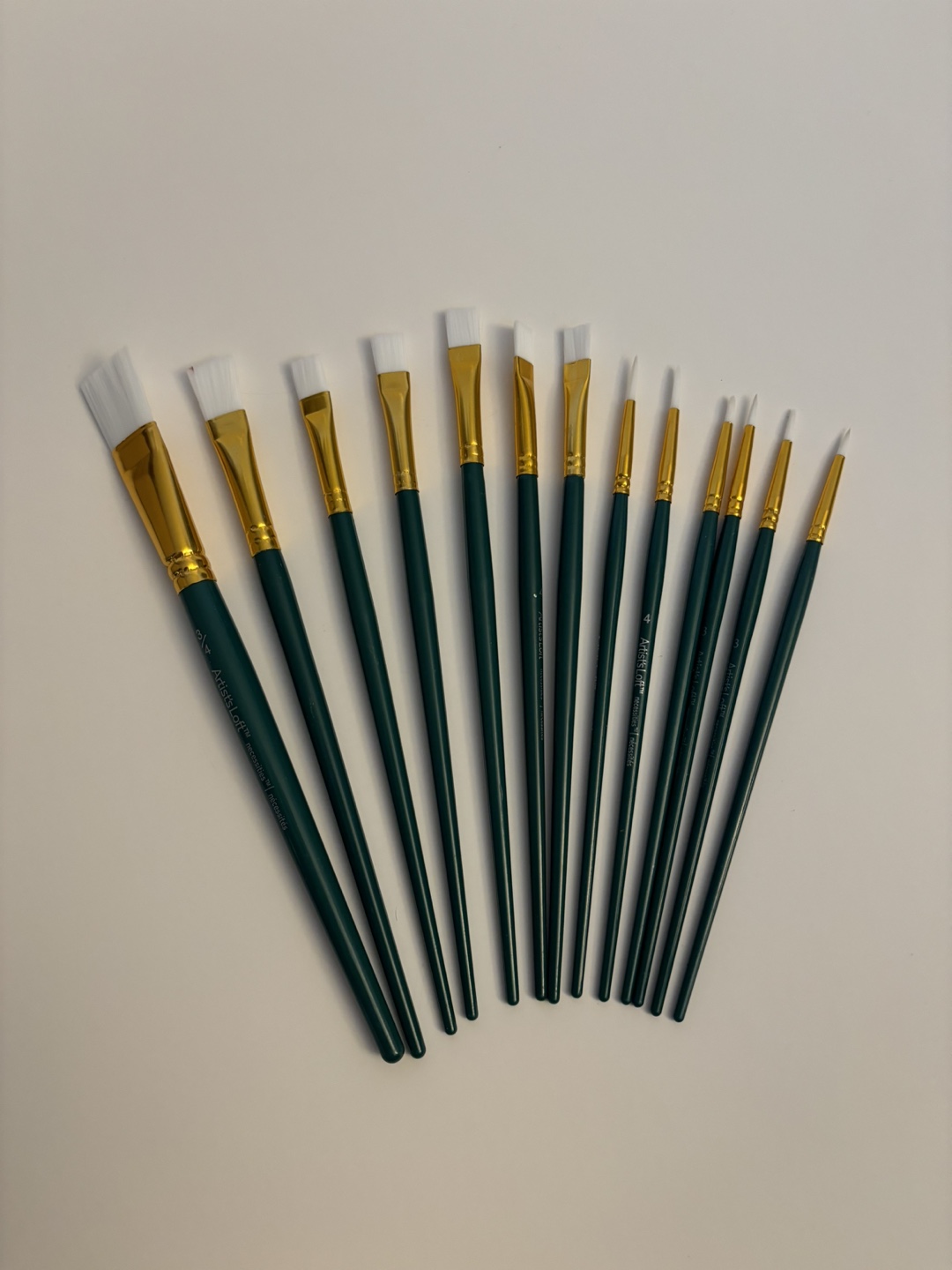 44 pcs Artist's Loft Paint Brushes