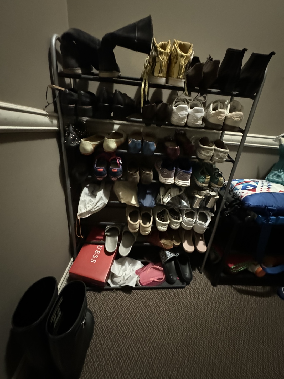 Shoe rack
