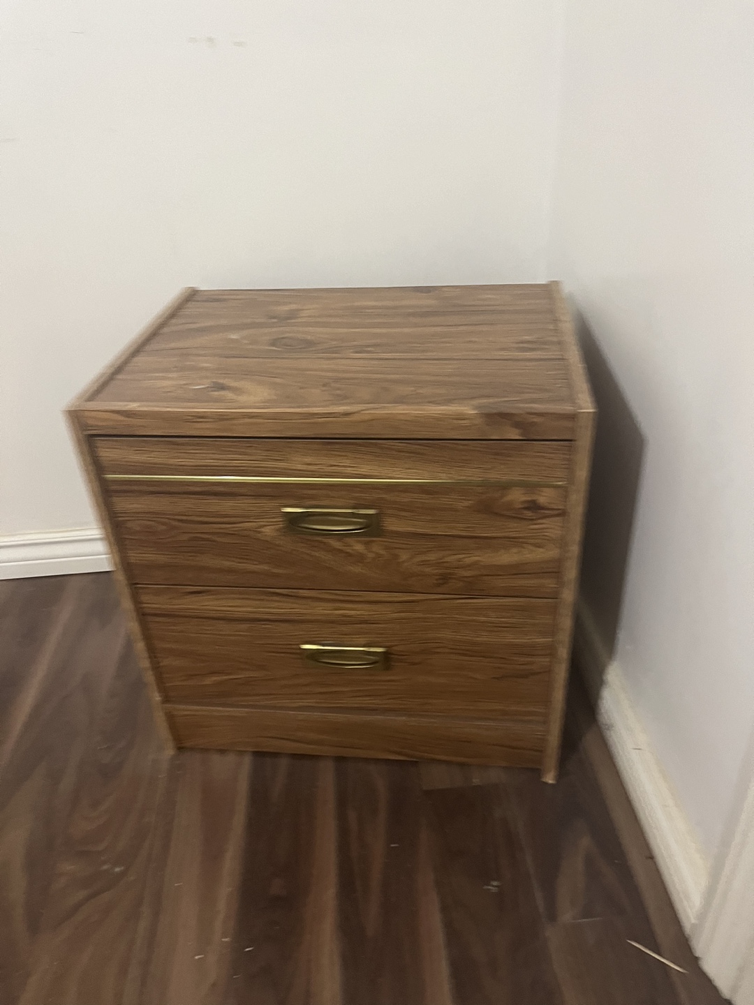 2 end tables - photo 2