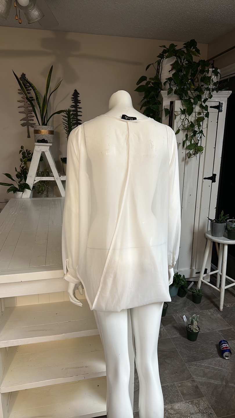 White Long Sleeve Blouse with Open Back - photo 4