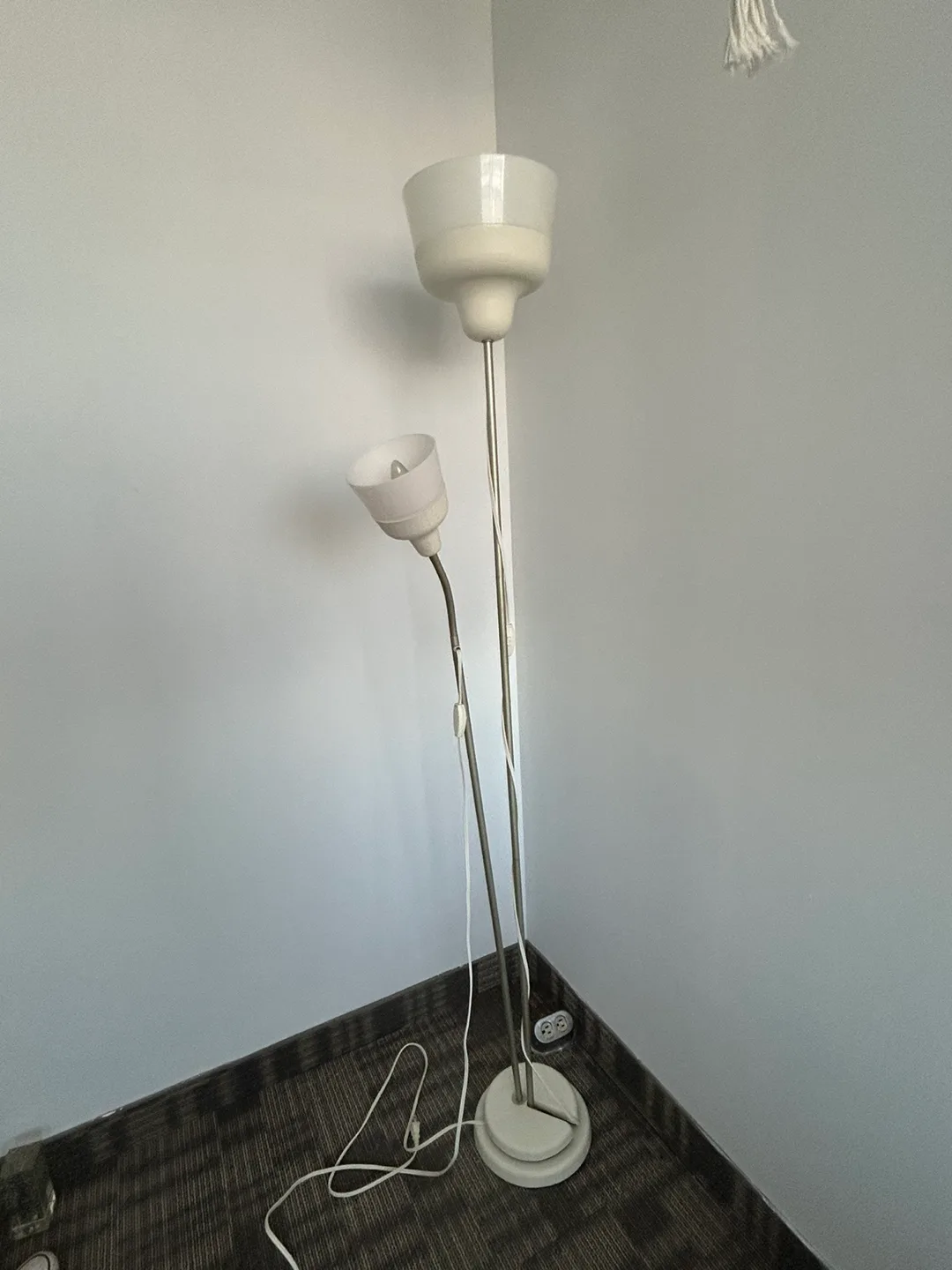 IKEA Floor Lamp image indicator(4)