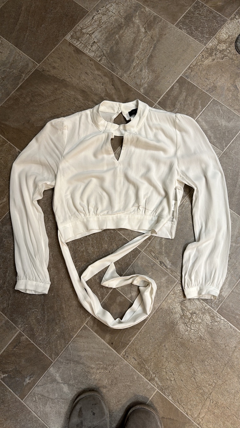Anthropologie White Crop Top with Tie Back - photo 4
