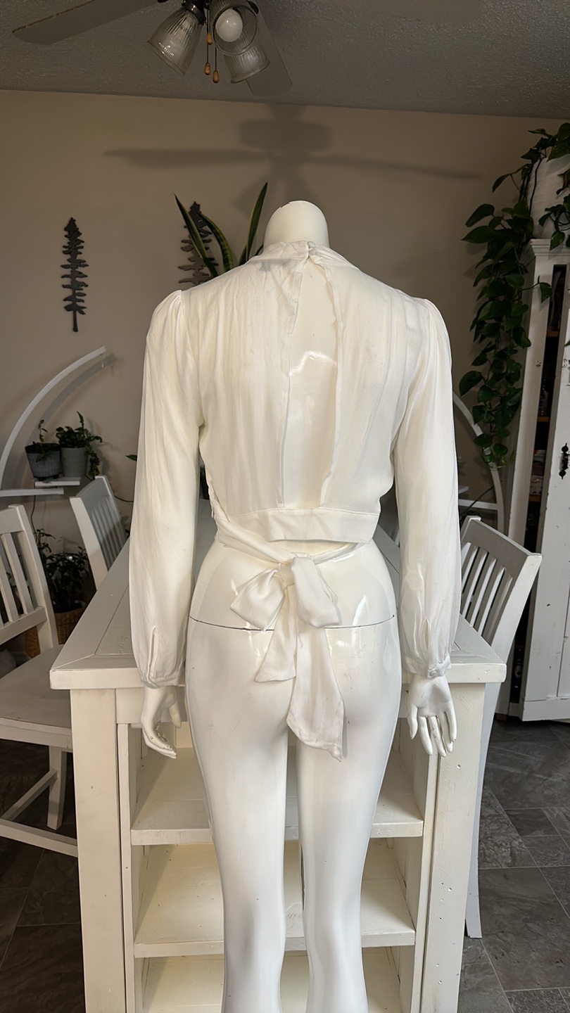 Anthropologie White Crop Top with Tie Back - photo 3