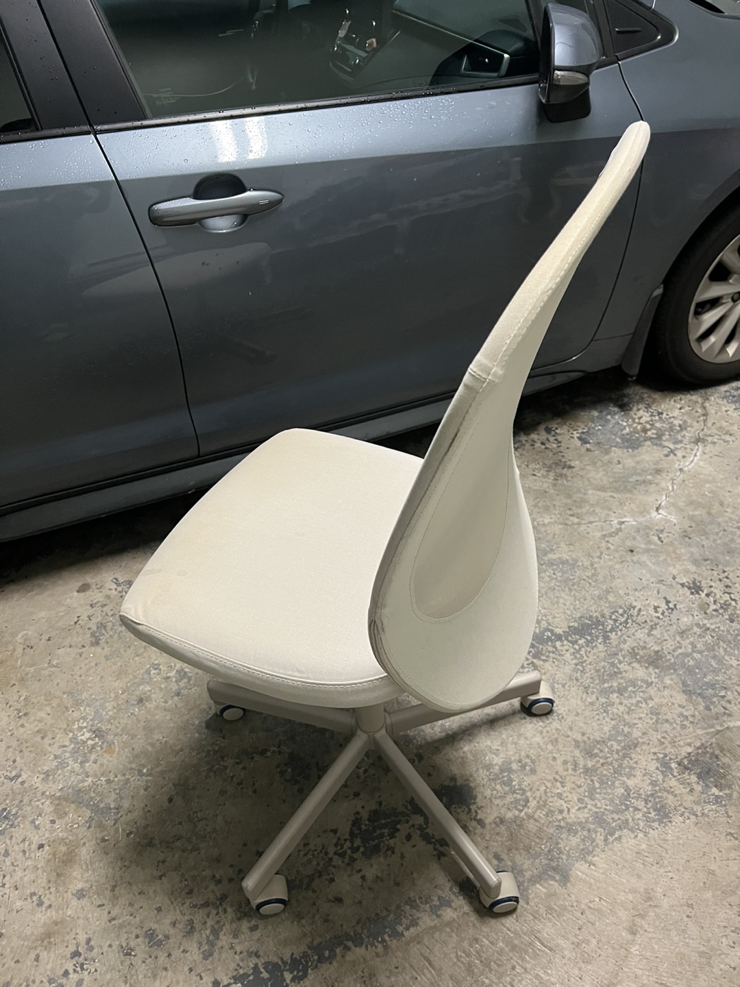 IKEA FLINTAN Office Chair in Beige - photo 2