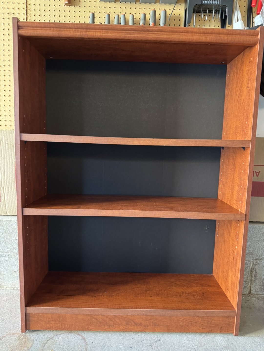 Red oak style bookcase with 3 shelves