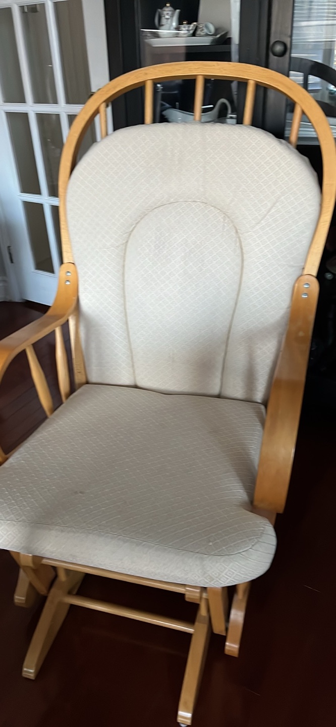 Glider Rocking Chair - photo 2