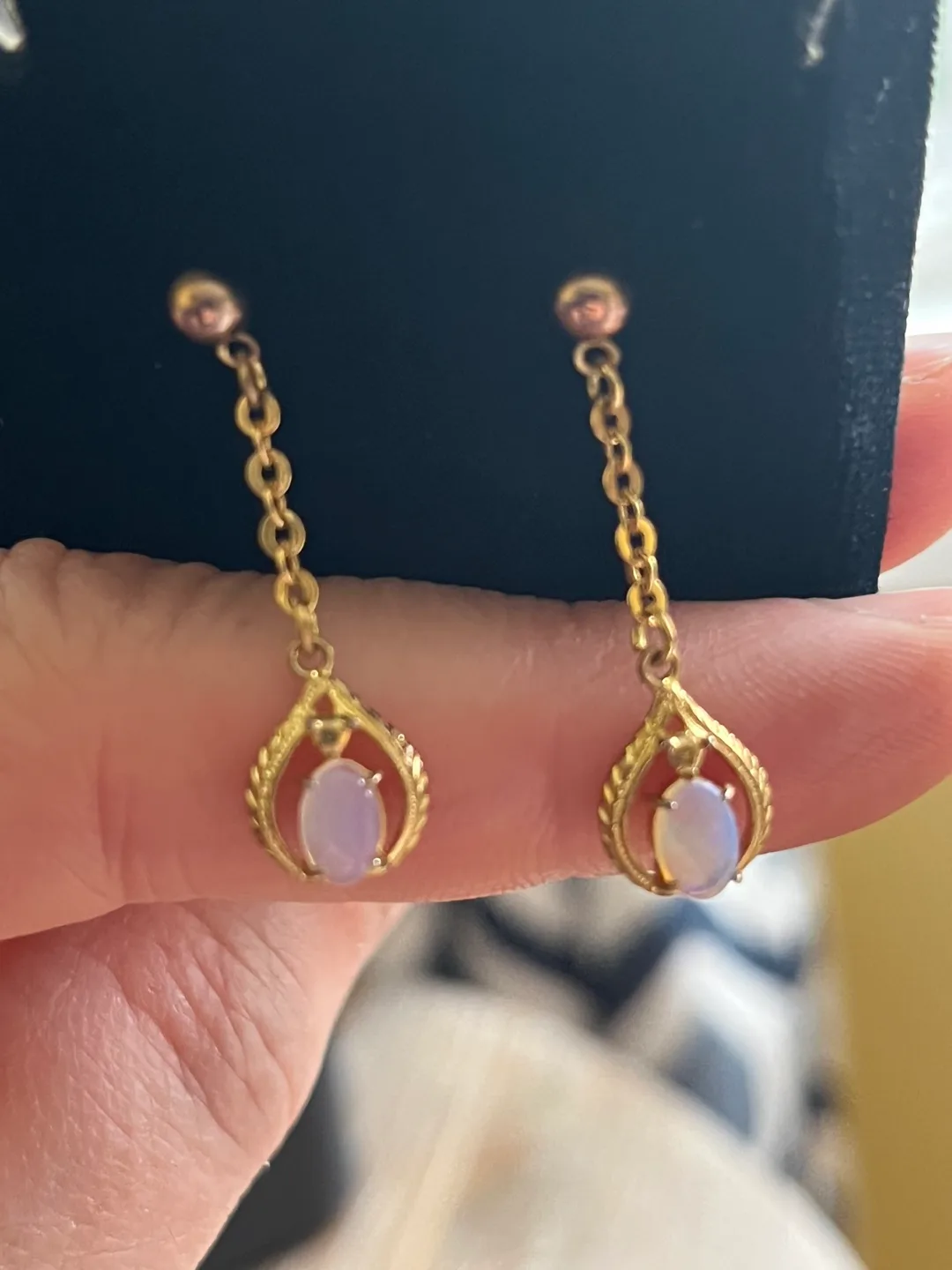 Australian Opal Dangle Earrings image indicator(8)