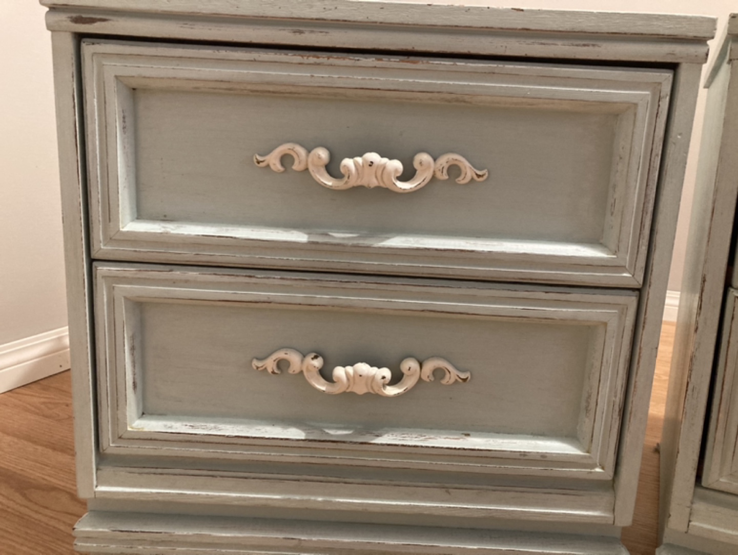 Night stands - photo 5