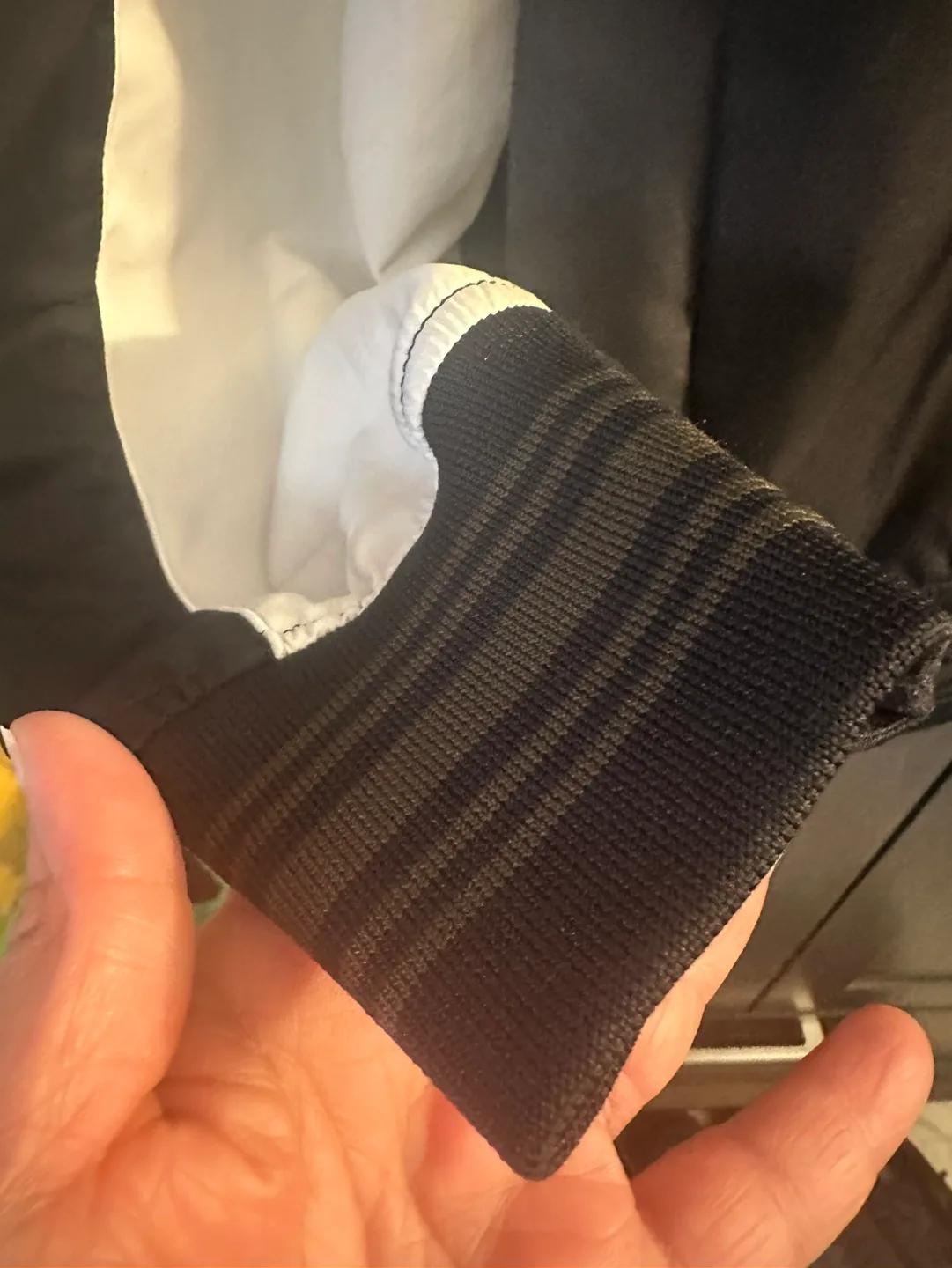 Armani Exchange Jacket image indicator(8)