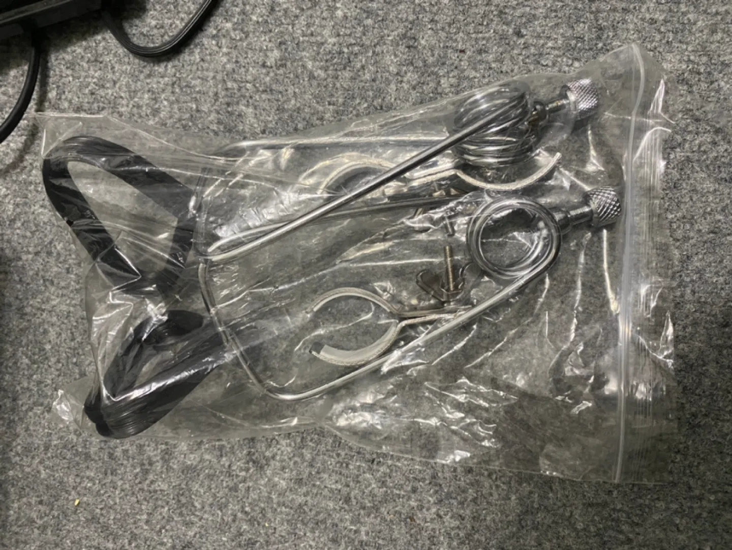 Zoo Med Mini Combo Deep Dome Dual Lamp Fixture image indicator(6)