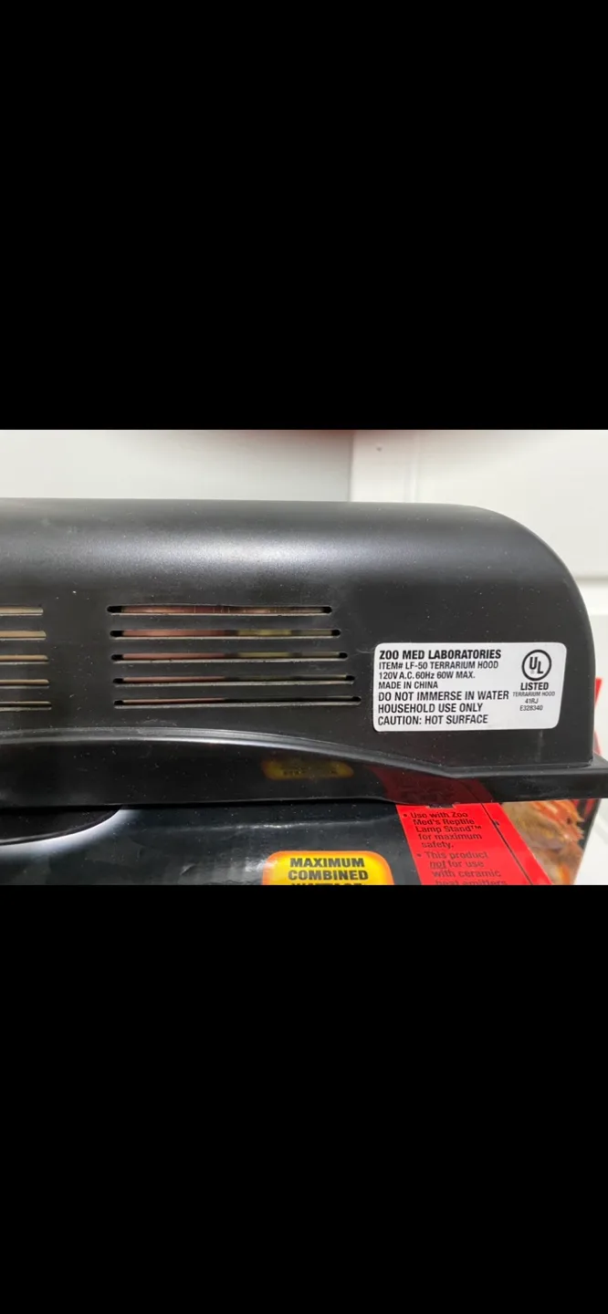 Zoo Med Mini Combo Deep Dome Dual Lamp Fixture image indicator(4)