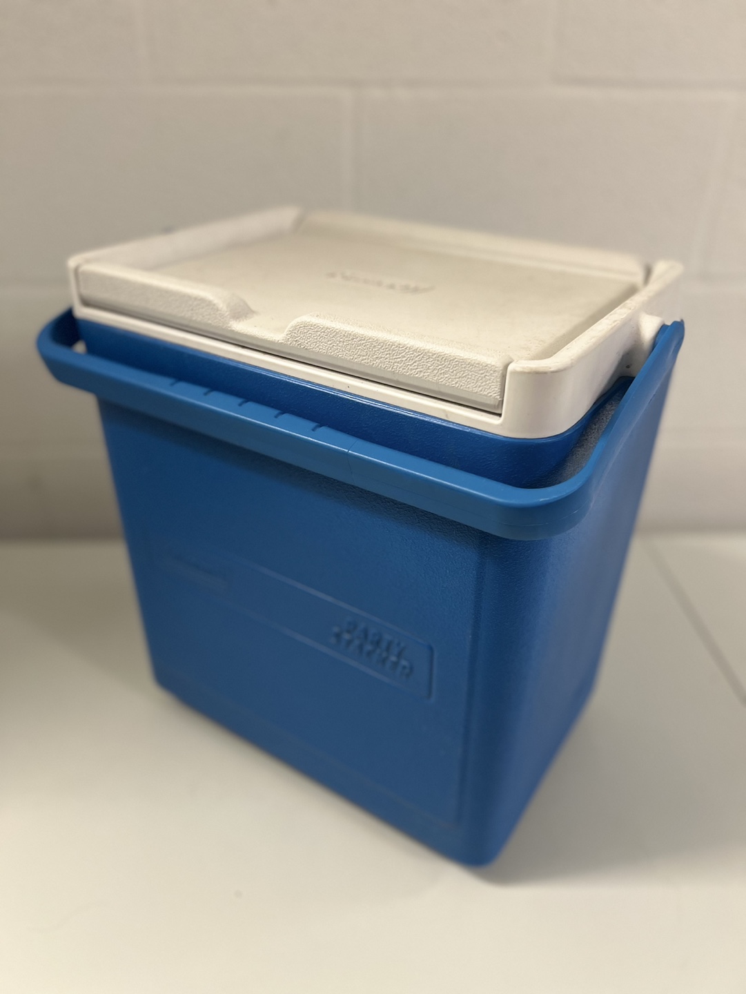 Coleman Party Stacker Cooler - photo 3