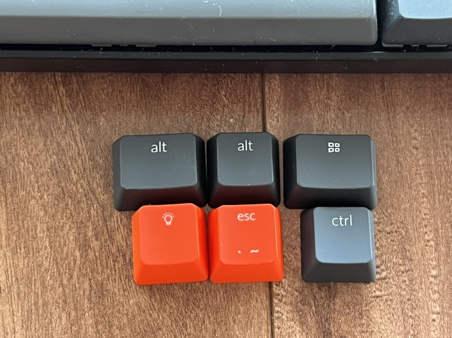 Keychron K6 Wireless Mechanical Keyboard RGB red switch - photo 3