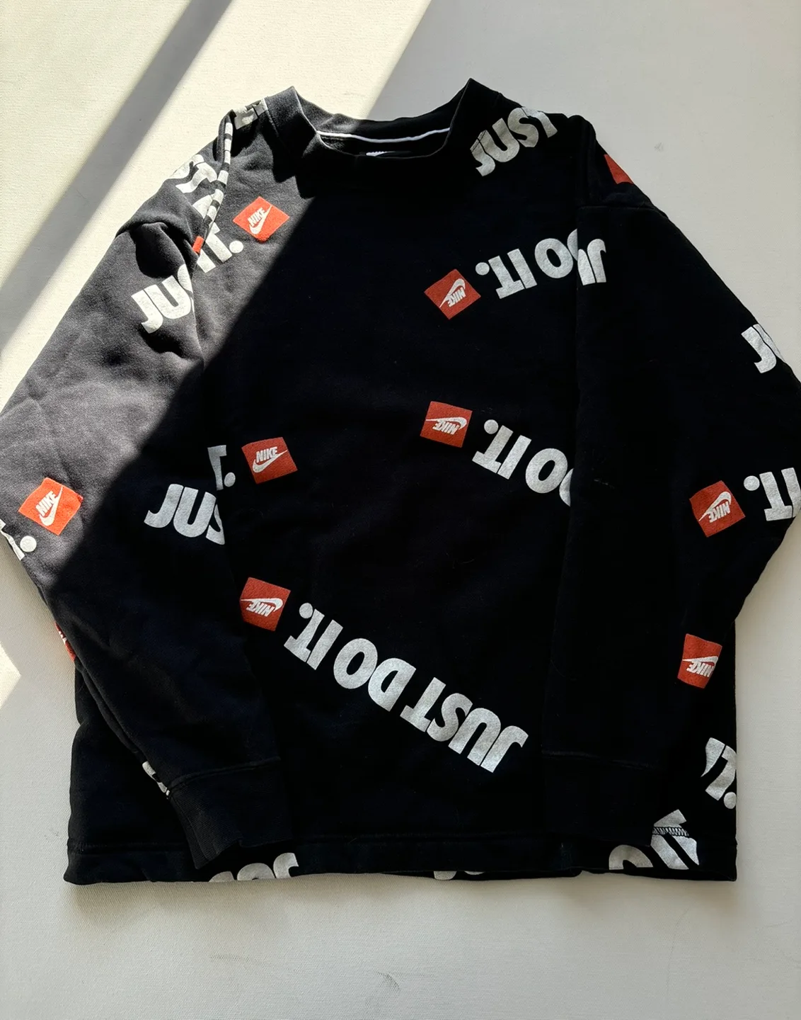 Nike Just Do It | Crew Neck Sweatshirt - XS image indicator(2)