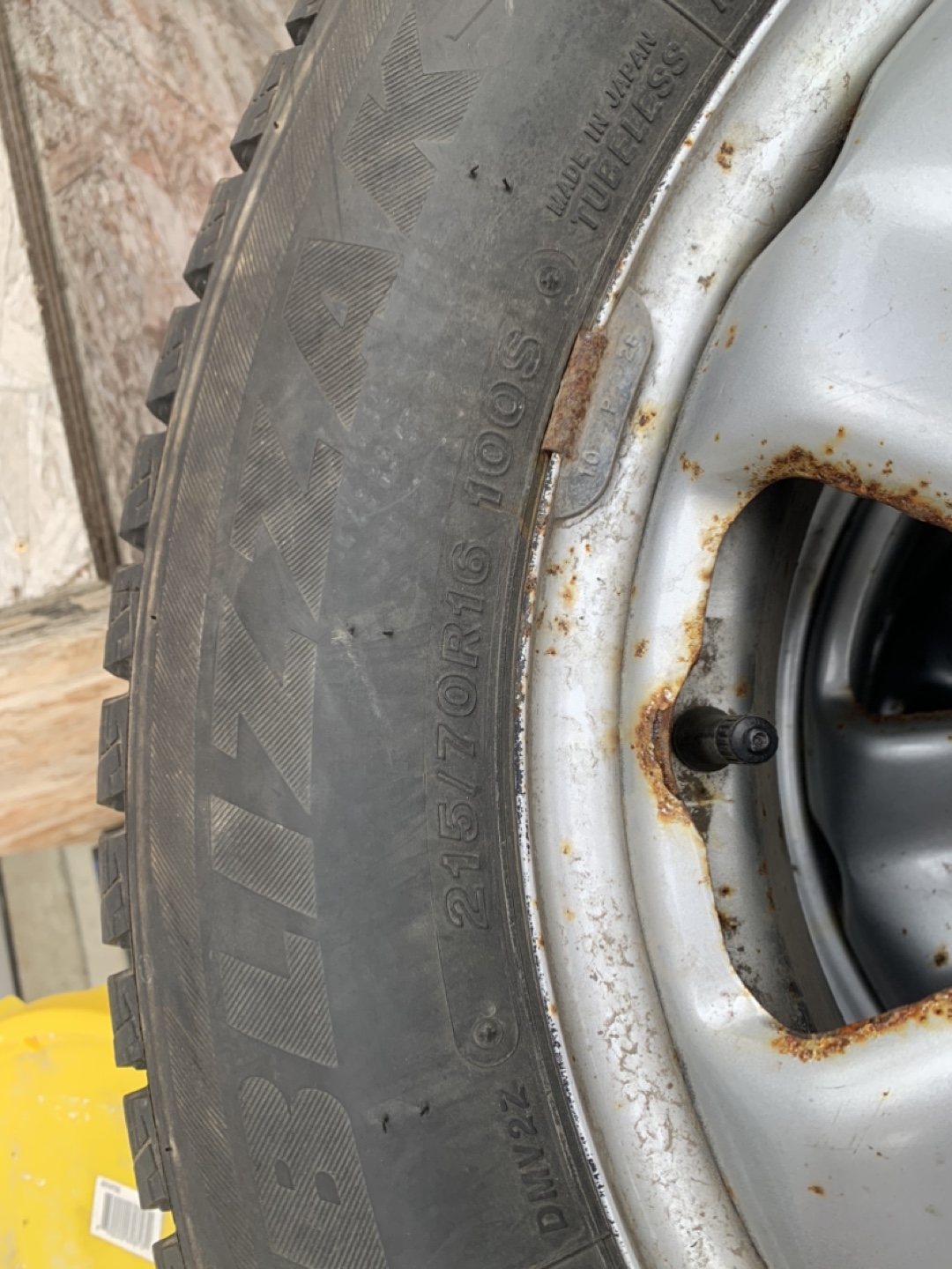 Set of 4 Winter Tires & Rims - photo 2