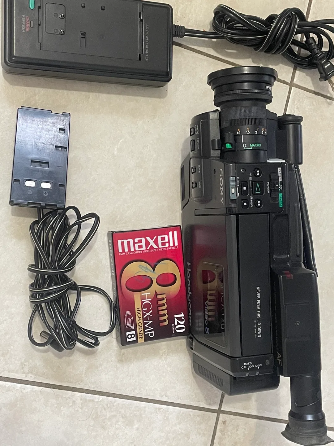 Sony Handycam Video 8 Camcorder thumbnail