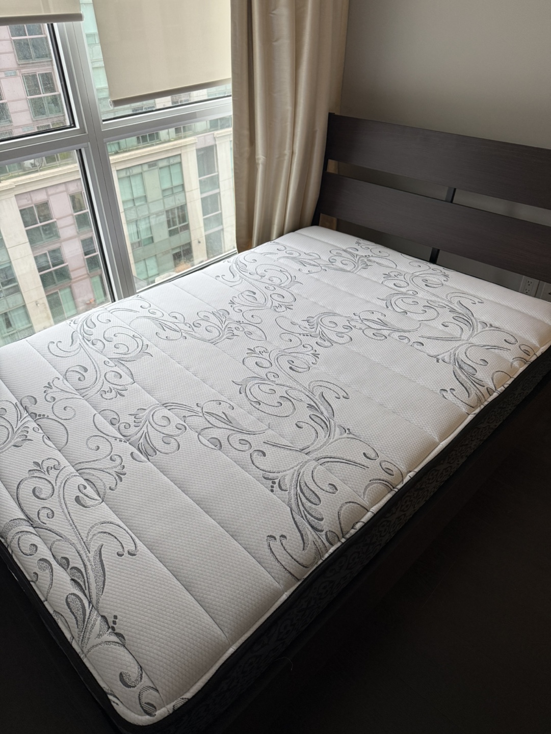 Double Bed Frame with Slatted Base, Great condition Mattress