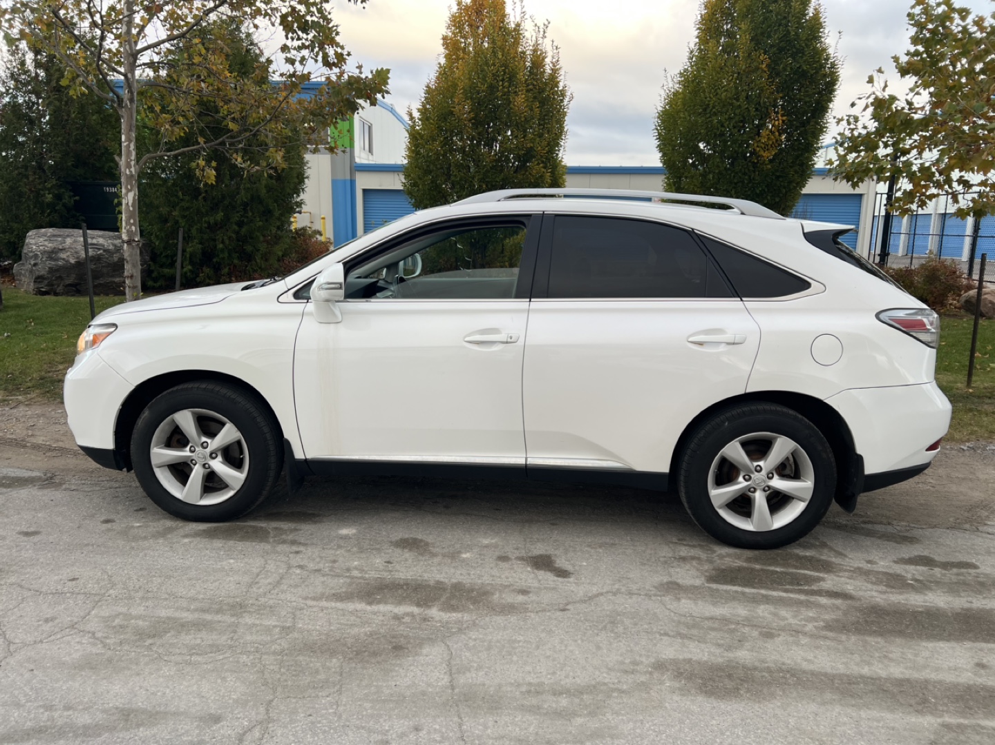 Lexus RX 350 model 2012 clean title no accident - photo 5