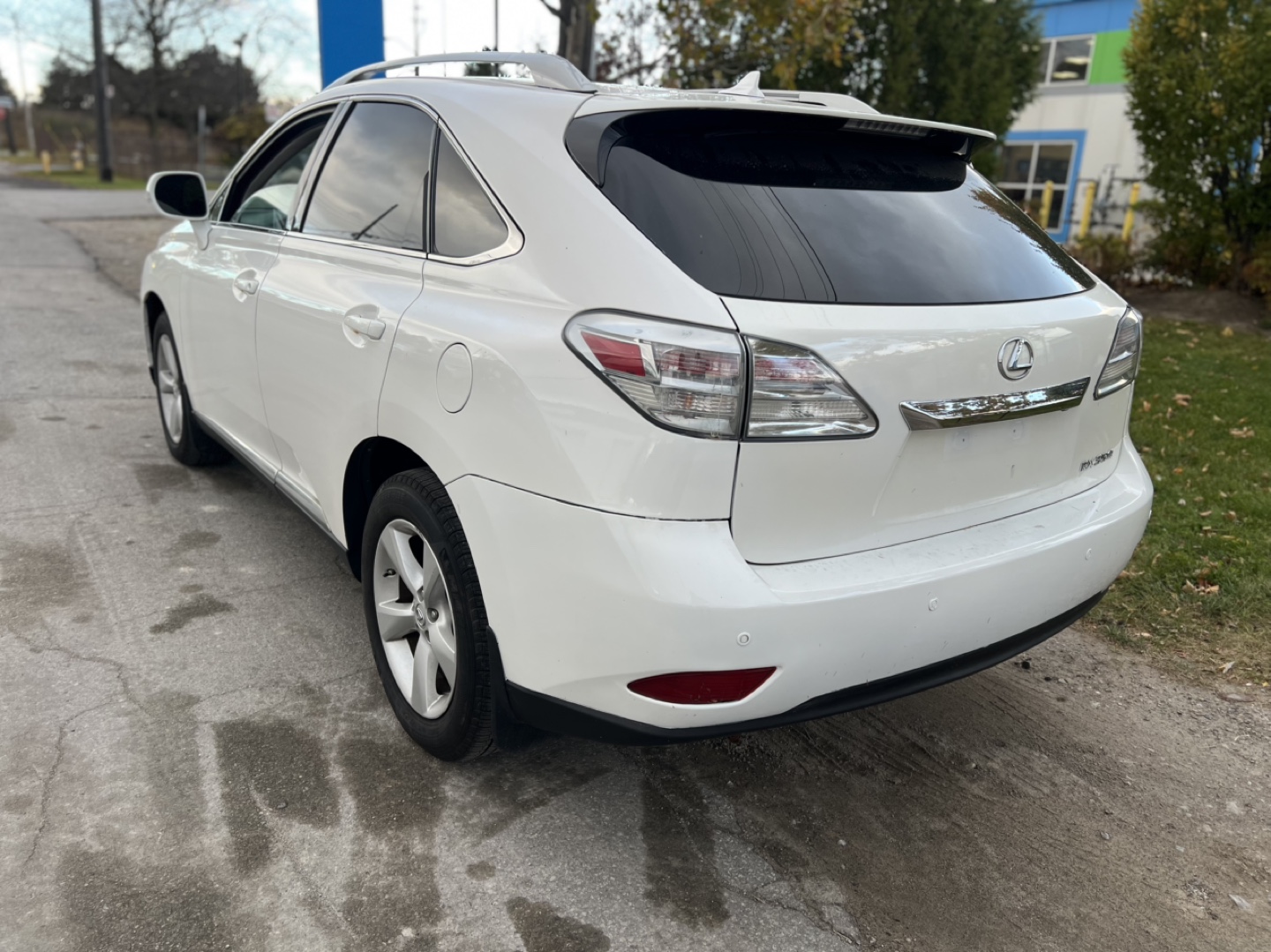 Lexus RX 350 model 2012 clean title no accident - photo 4