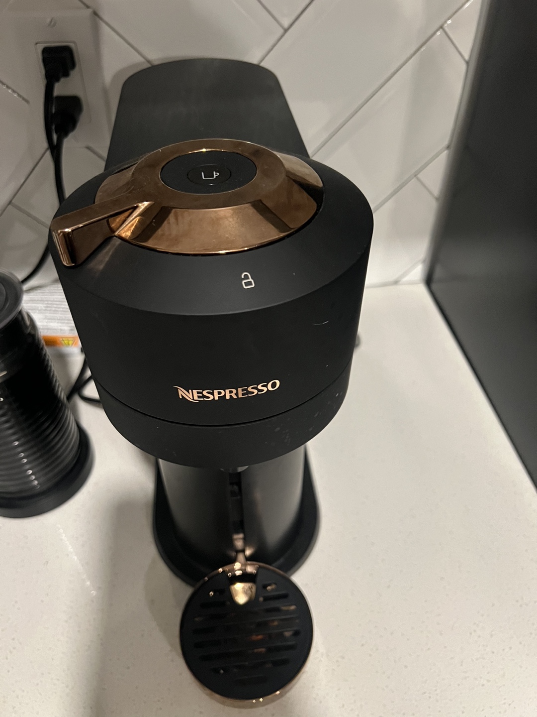 Nespresso Essenza Mini Coffee Machine - photo 2