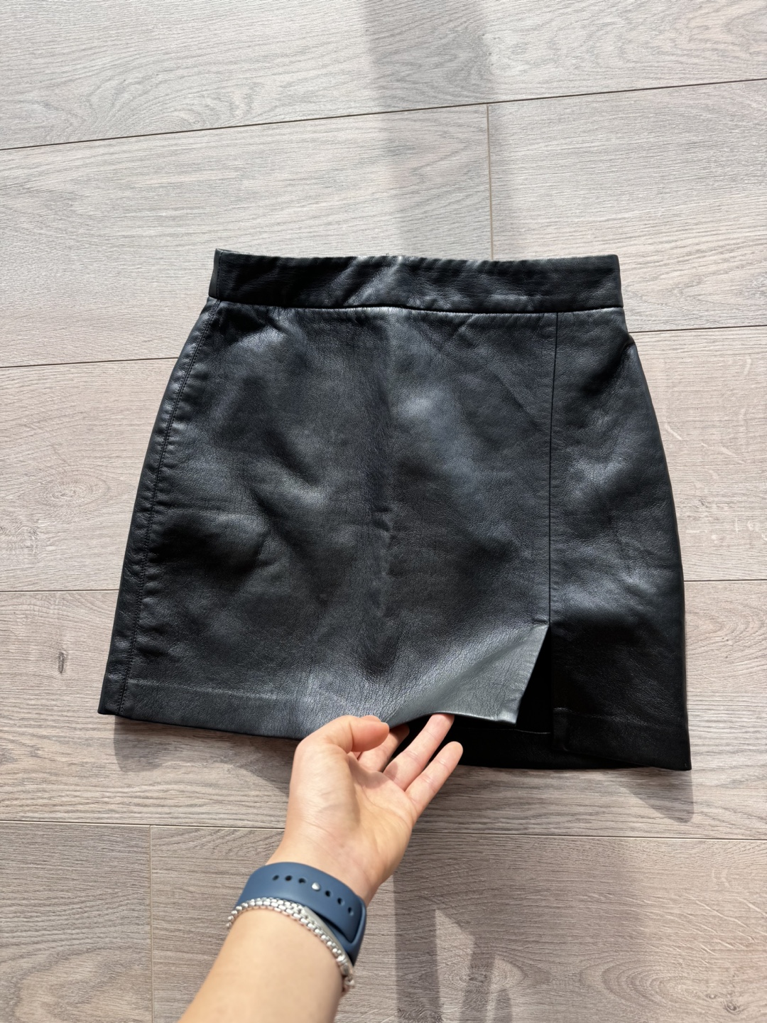 Wilfred Black Leather Mini Skirt - photo 2