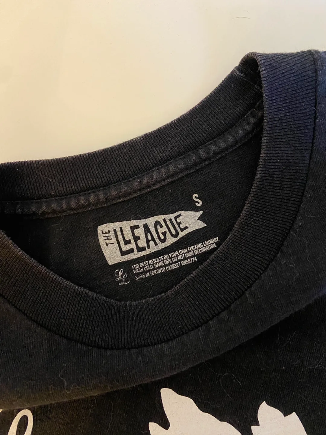 Legends League maple leaf t-shirt image indicator(4)