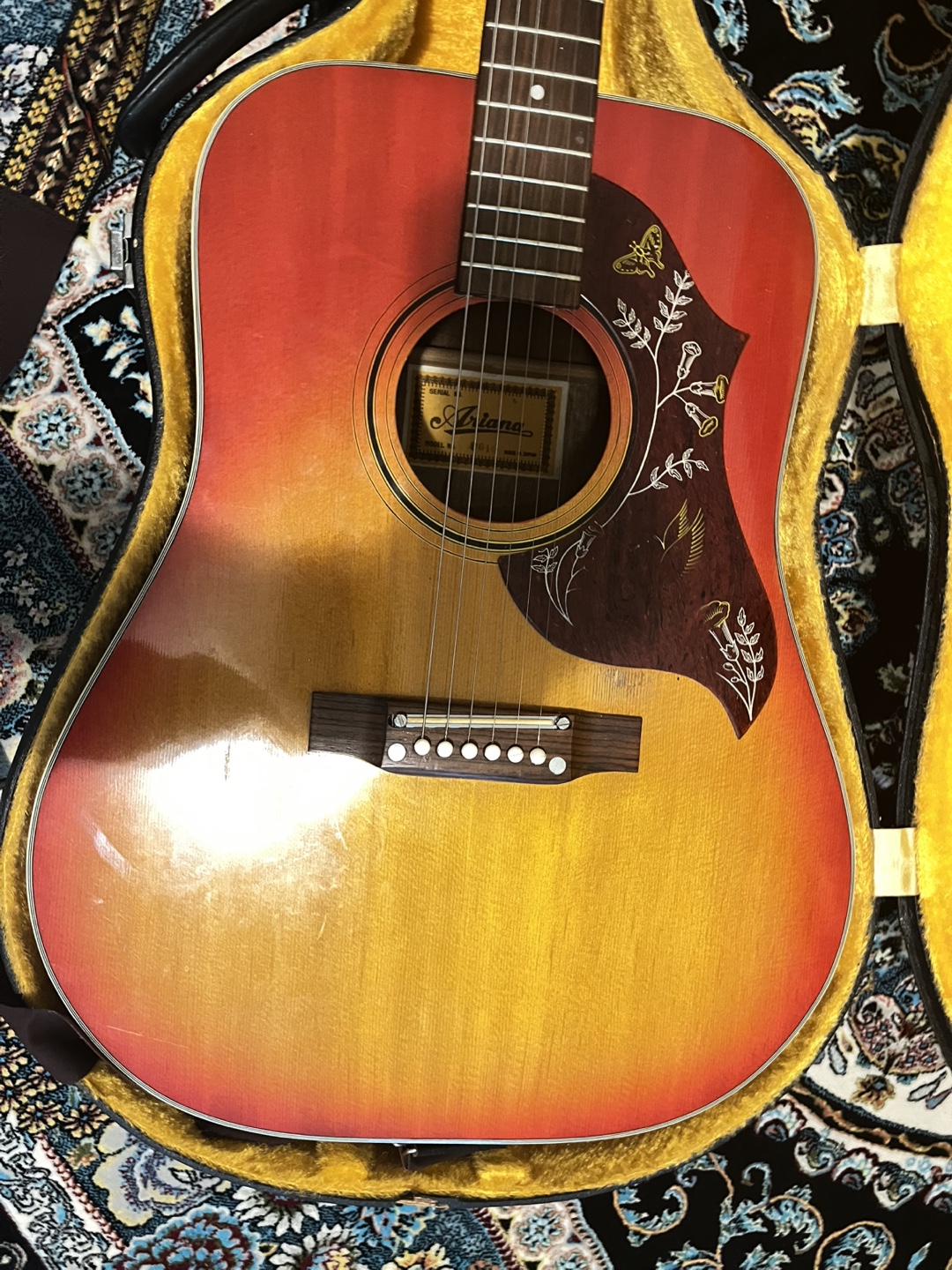 Ariana Acoustic Guitar with Case - photo 4