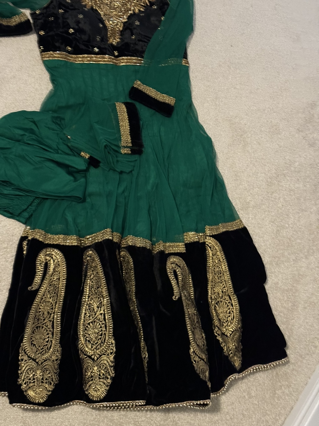 Green and Black Indian Salwar Kameez - photo 2