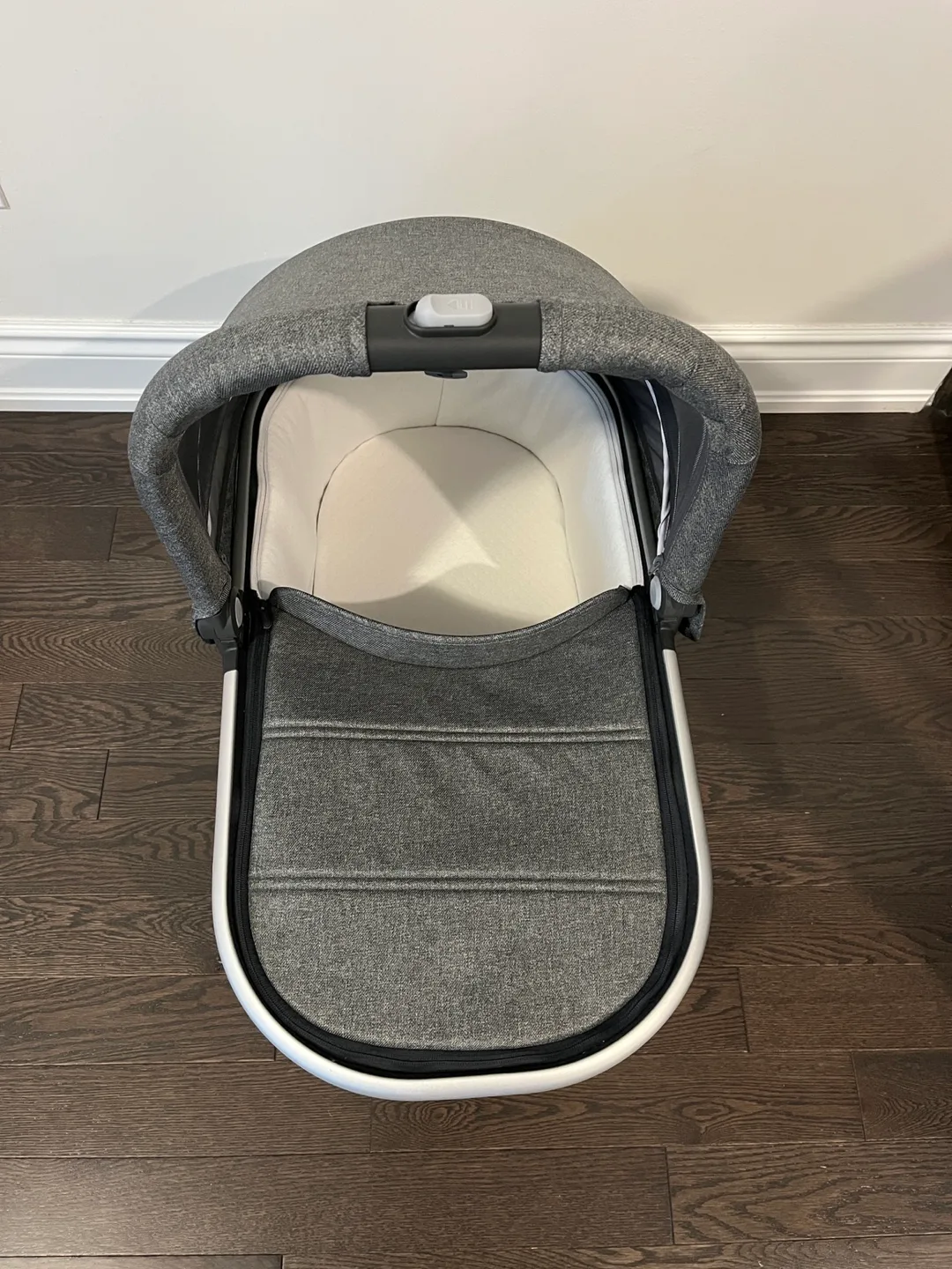 UPPAbaby Bassinet V2 image indicator(4)