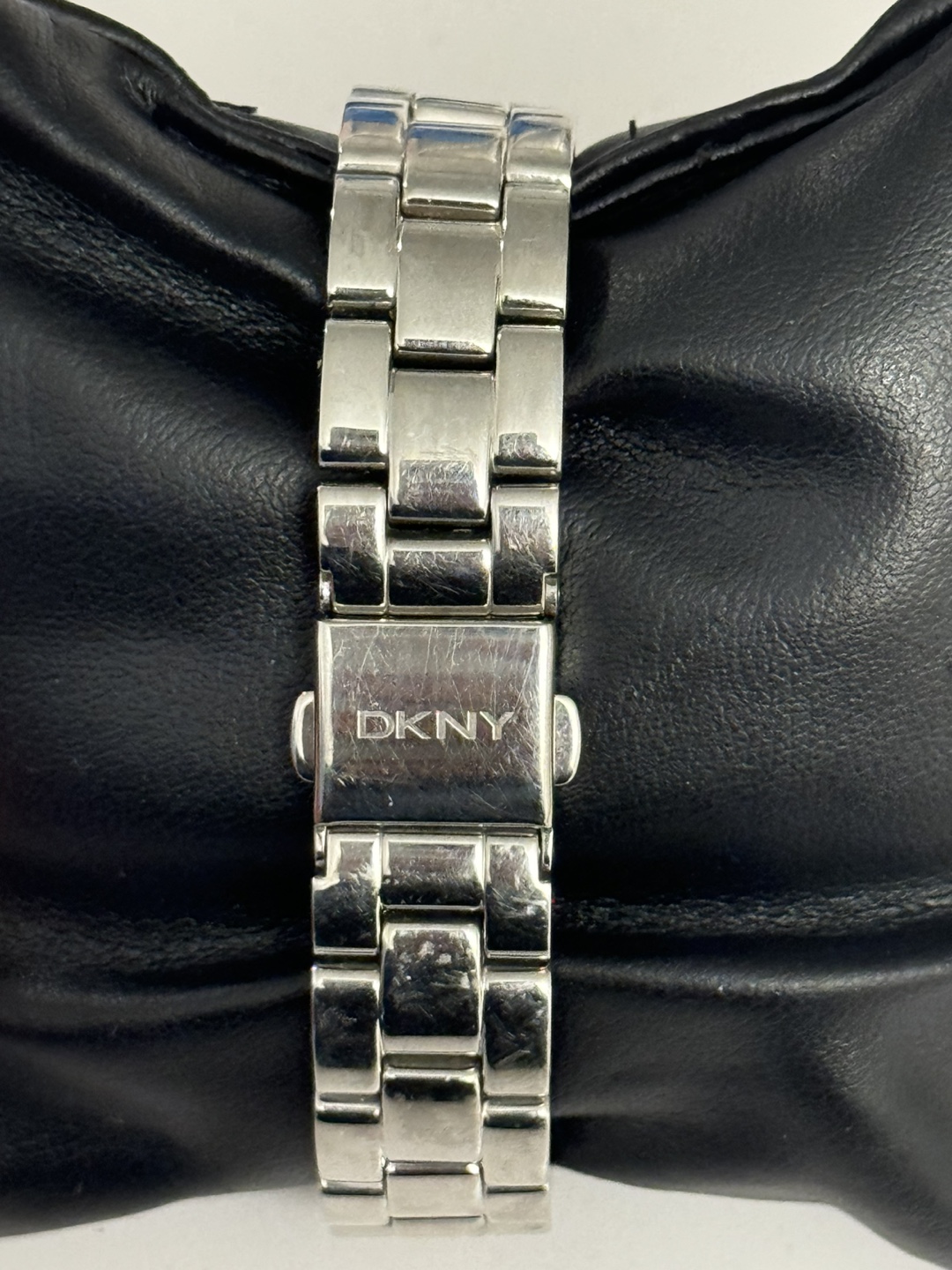DKNY Women's Silver Tone Watch - photo 4
