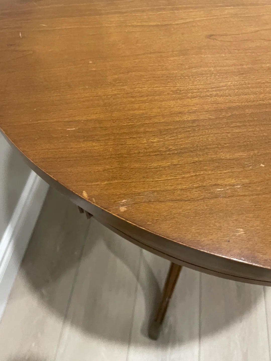 Queen Ann Table image indicator(2)