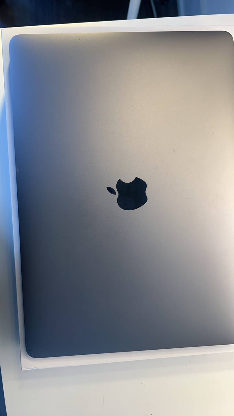 2020 MacBook Air(i5 16gb ram 512 ssd) - photo 2