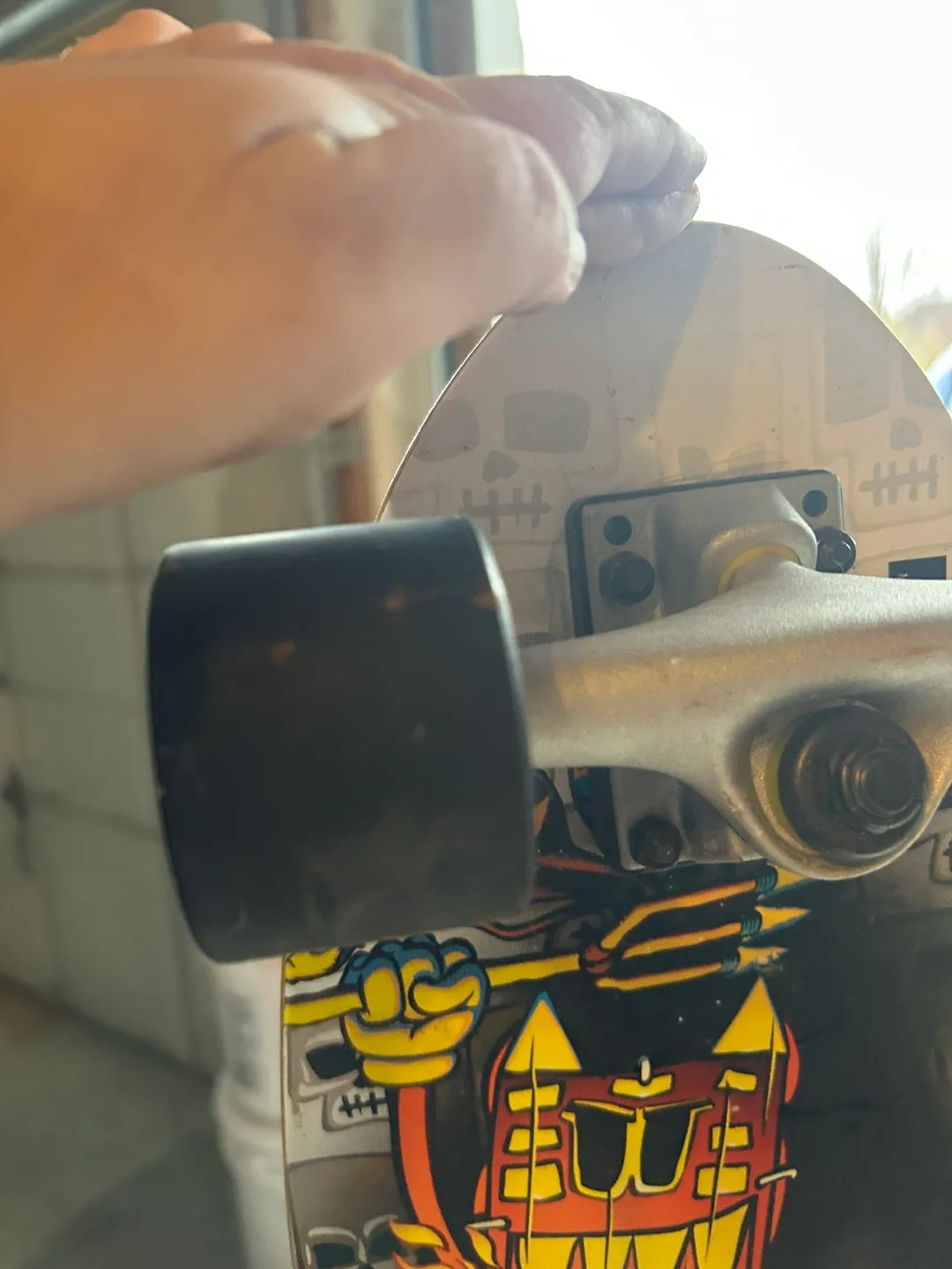 Flameboy vs Wot Willy skateboard image indicator(3)