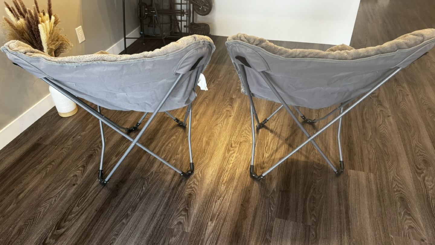 Set of Two Folding Chairs - photo 2