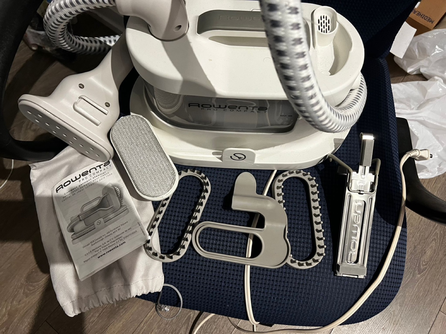 Rowenta Pro Compact Garment Steamer - photo 2