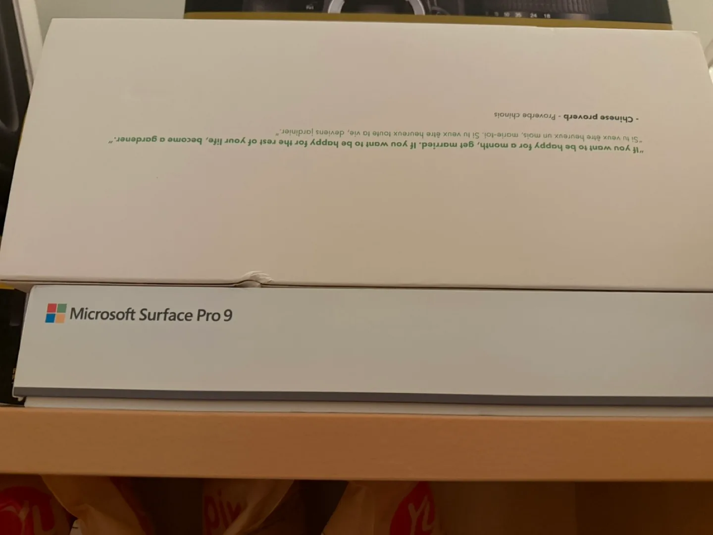 Indoor Hydroponic Garden System image indicator(3)