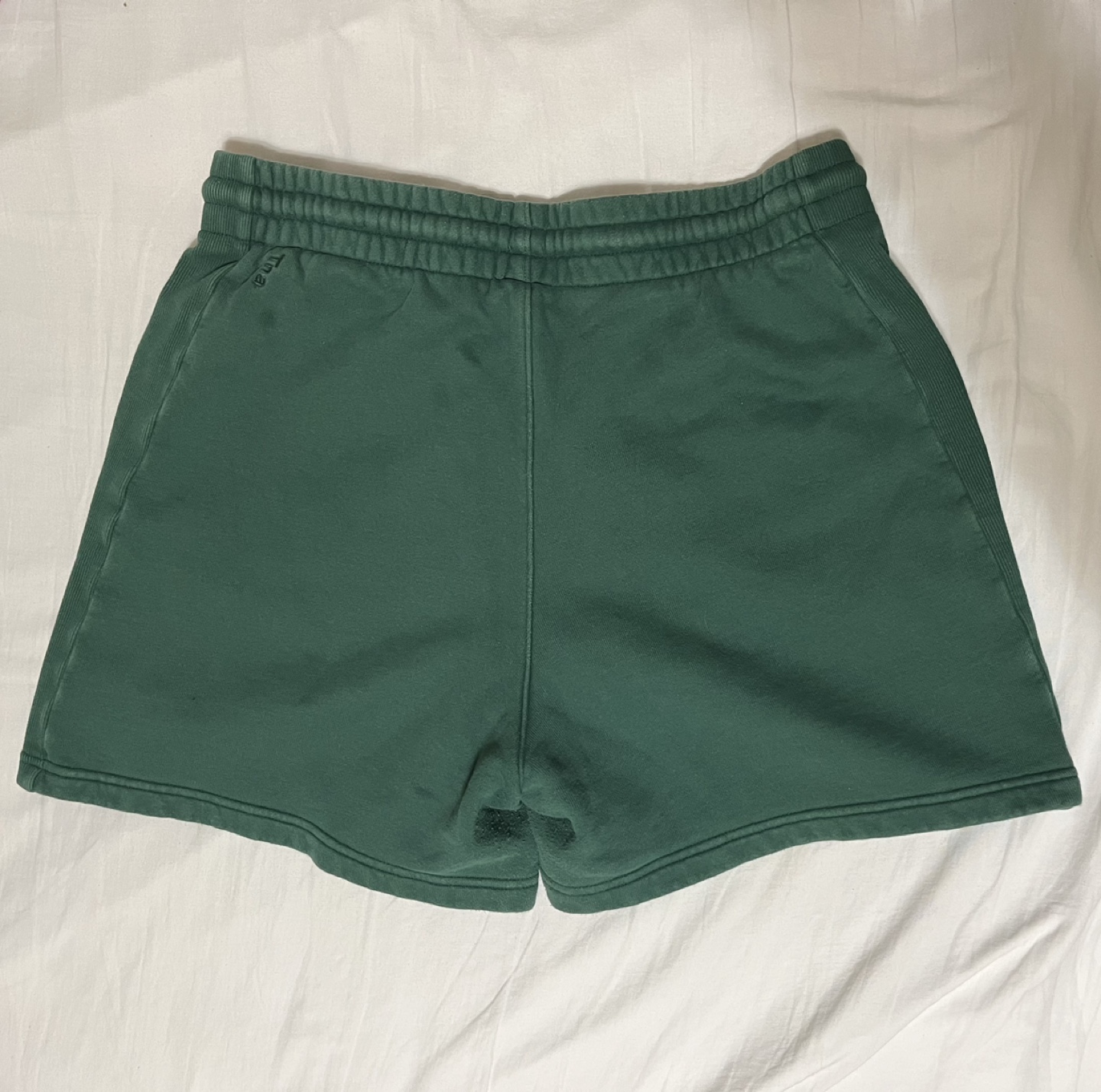 Aritzia TNA Cozy Fleece Boyfriend Mid-Thigh Sweatshort - photo 2