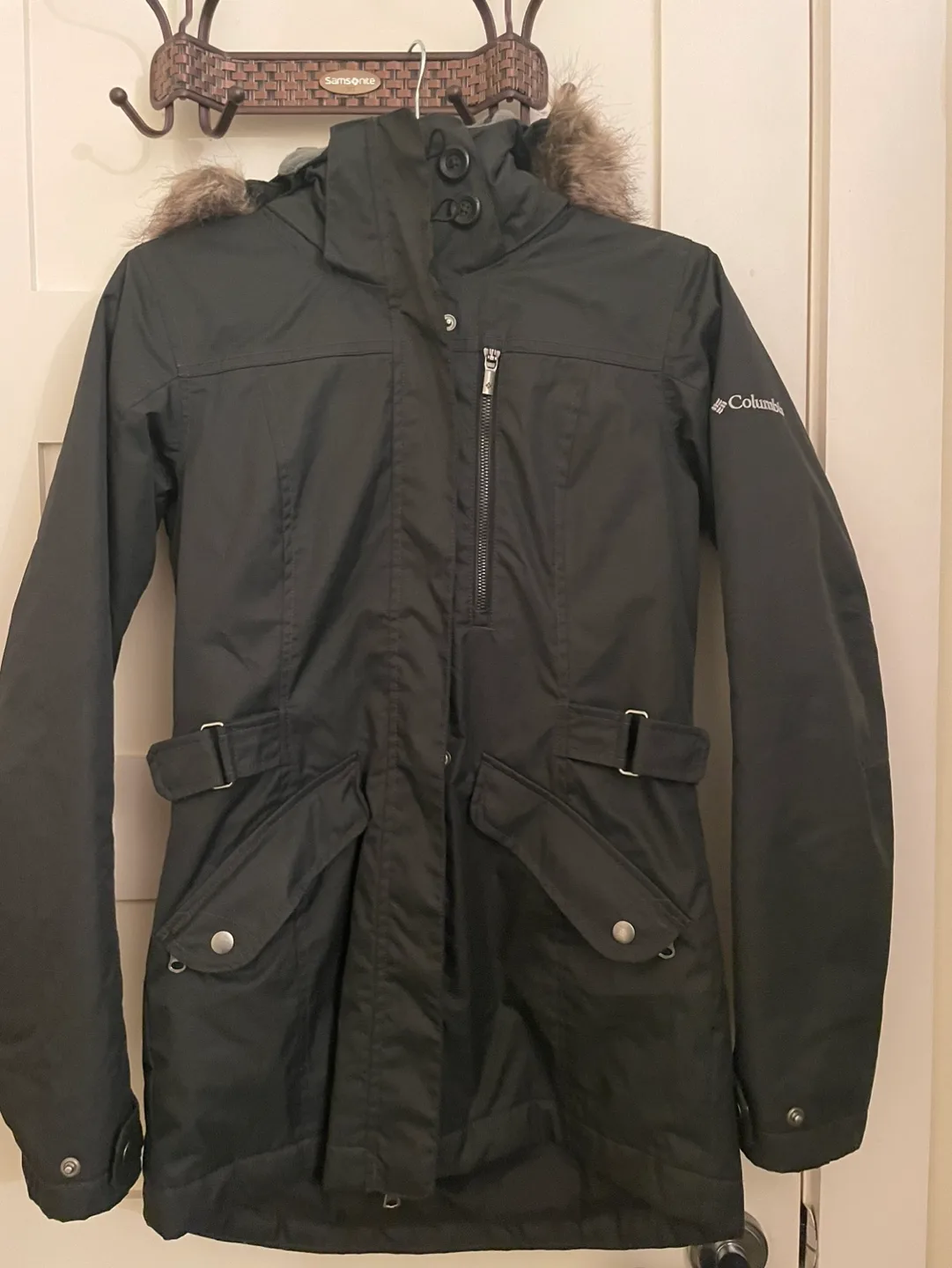 Adult Columbia Winter Jacket image indicator(2)