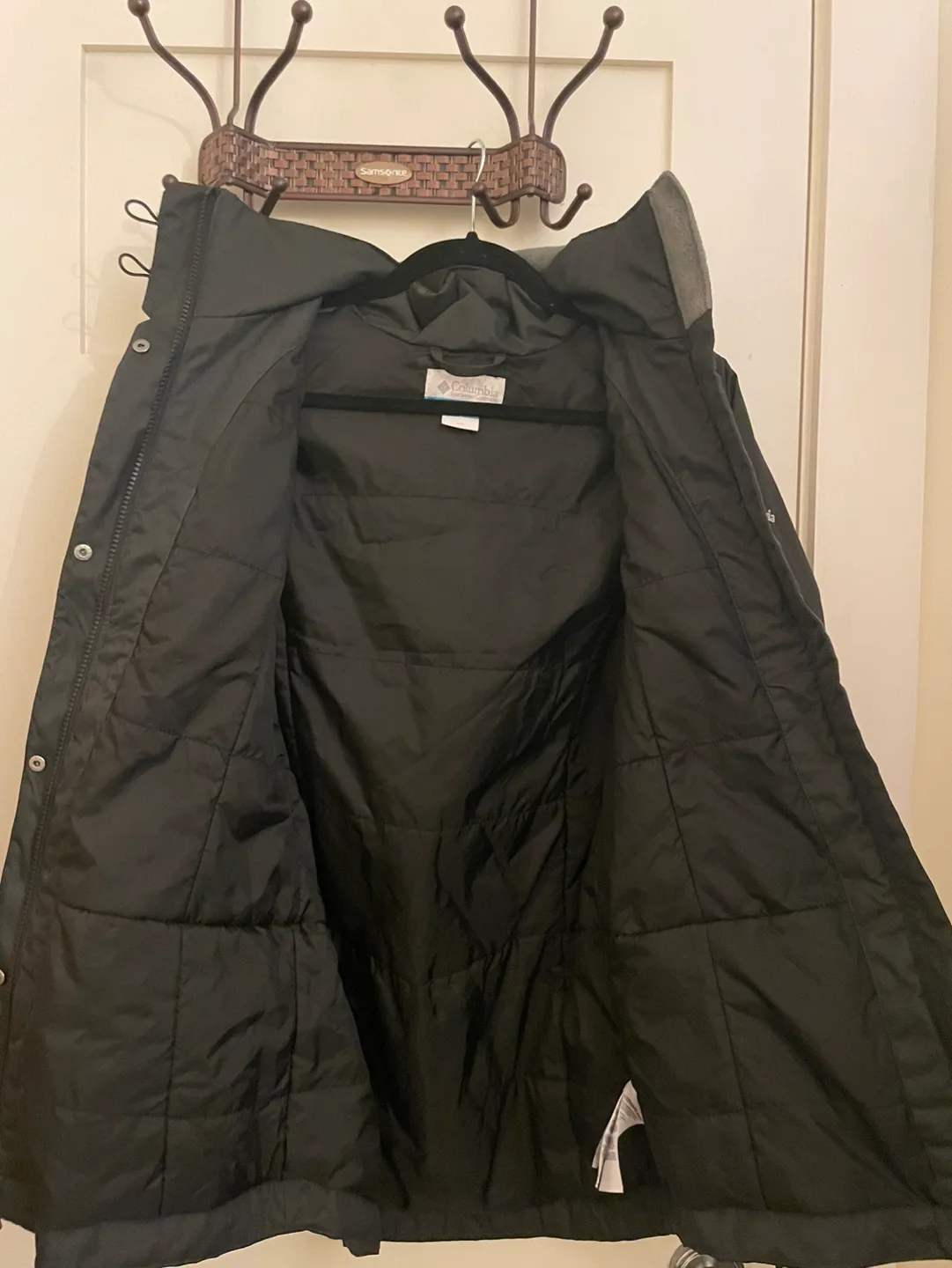 Adult Columbia Winter Jacket image indicator(4)