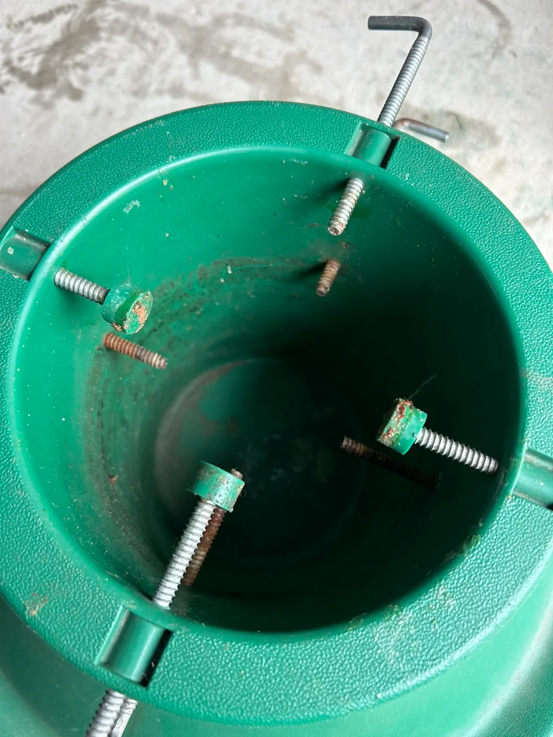 Real Live Christmas Tree stand image indicator(3)