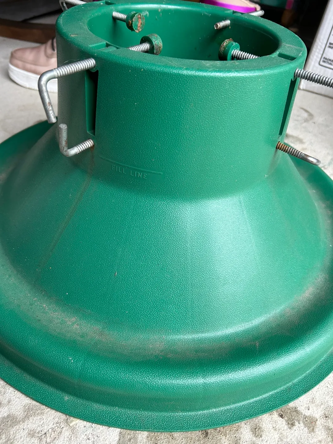 Real Live Christmas Tree stand image indicator(2)