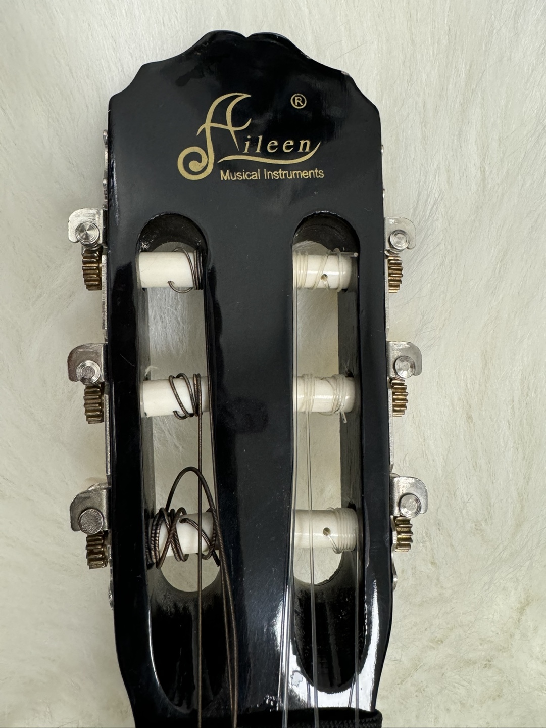 Aileen Acoustic Guitar Black $35 - photo 5