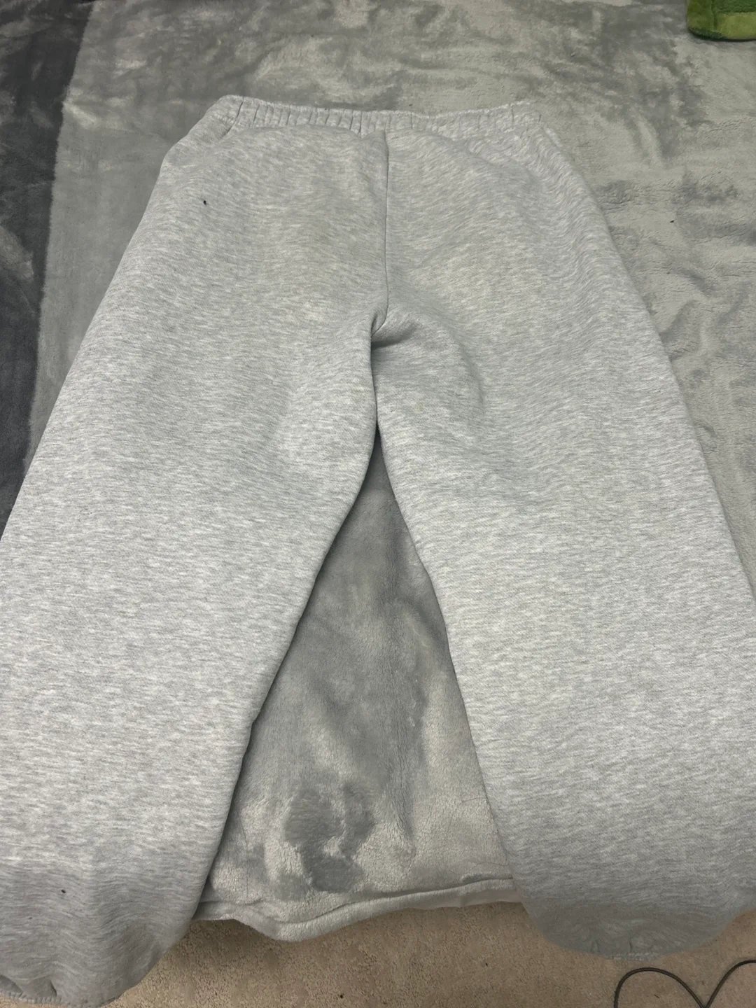urban streetwear sweatpants image indicator(4)