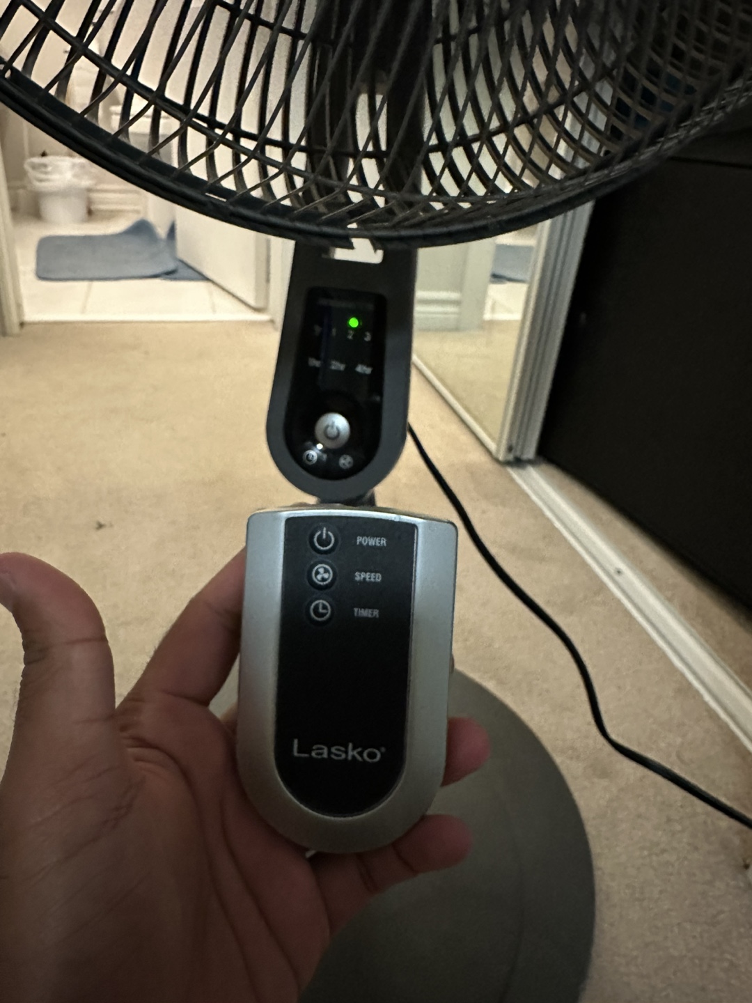 Lasko Pedestal Fan with Remote - photo 4