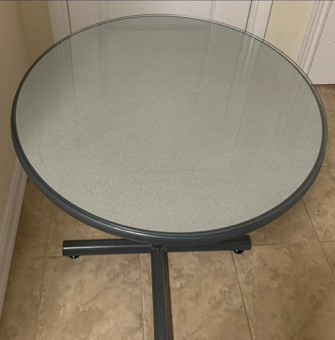 Round Table with Glass Top 🧡 image indicator(3)