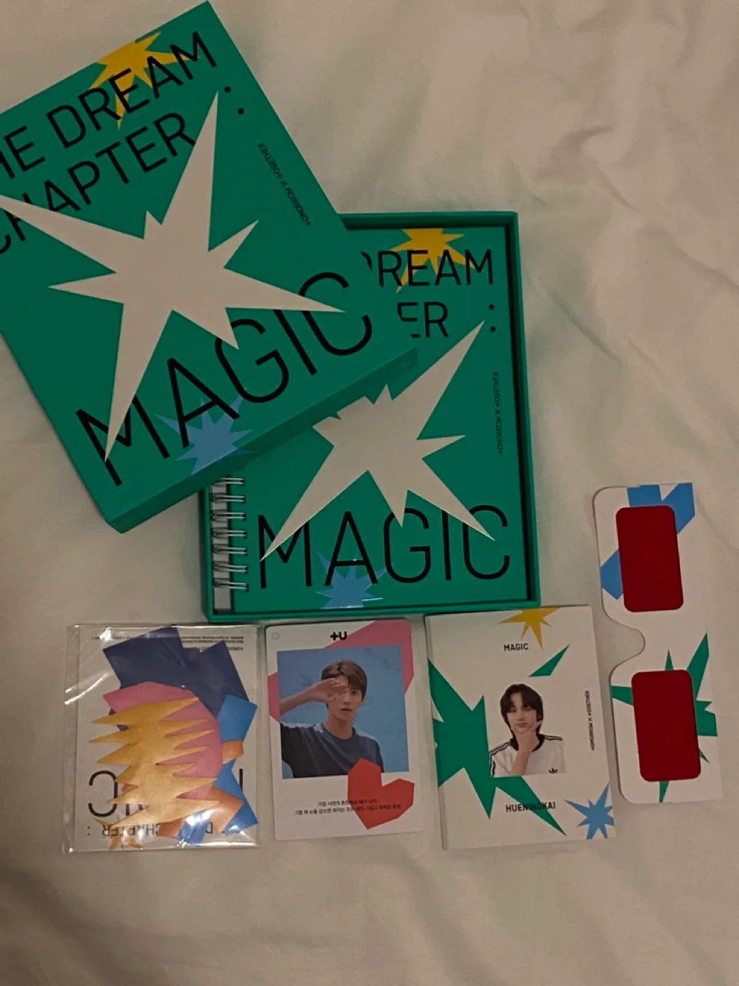 TXT - The Dream Chapter: Magic KPOP Album image indicator(2)