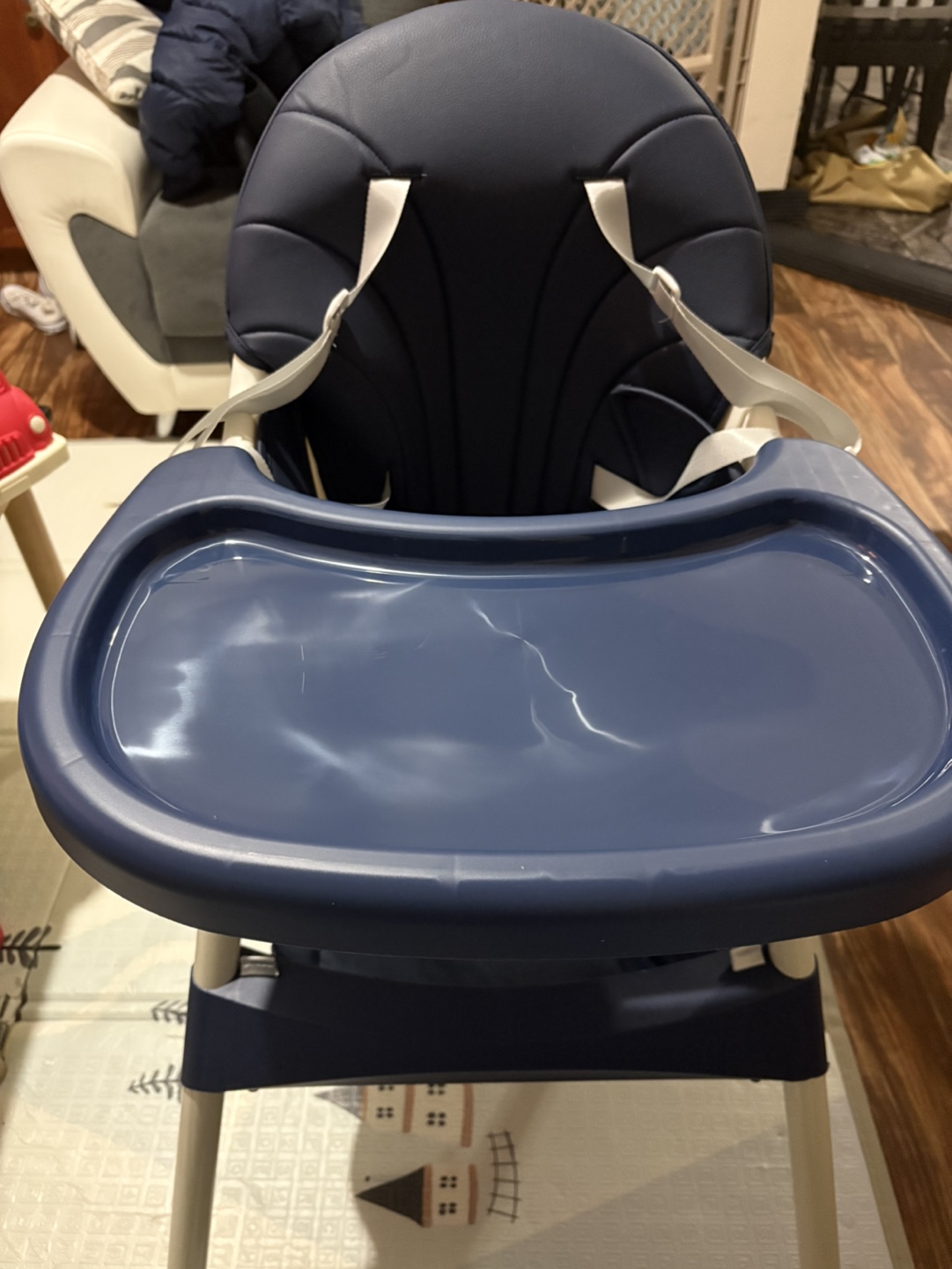 High Chair - photo 4