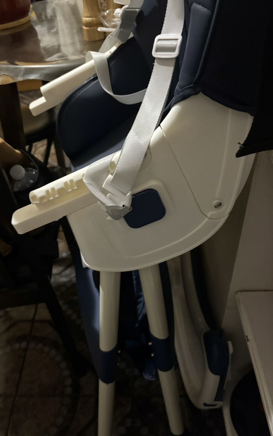 High Chair - photo 3