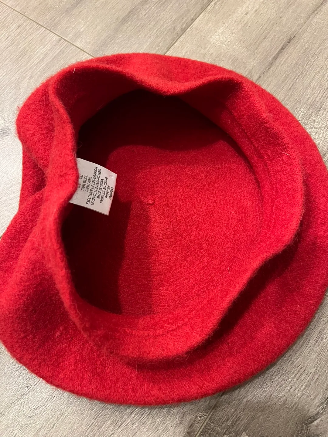 Red “Santa Baby” Beret 🧡 image indicator(4)