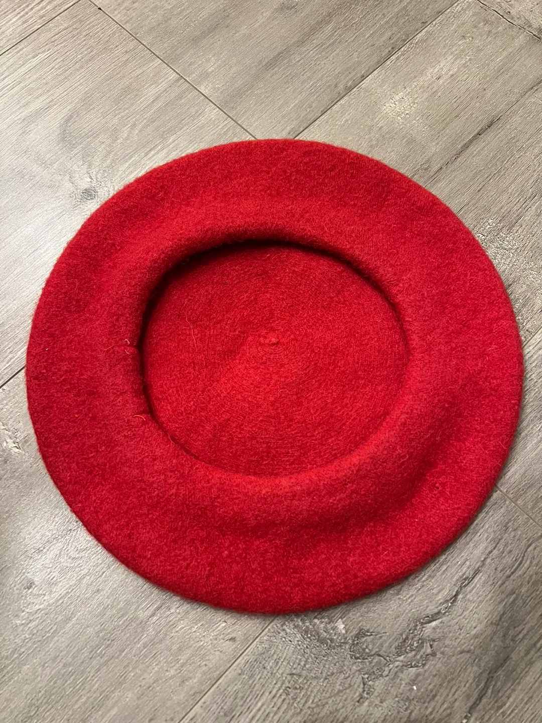 Red “Santa Baby” Beret 🧡 image indicator(3)